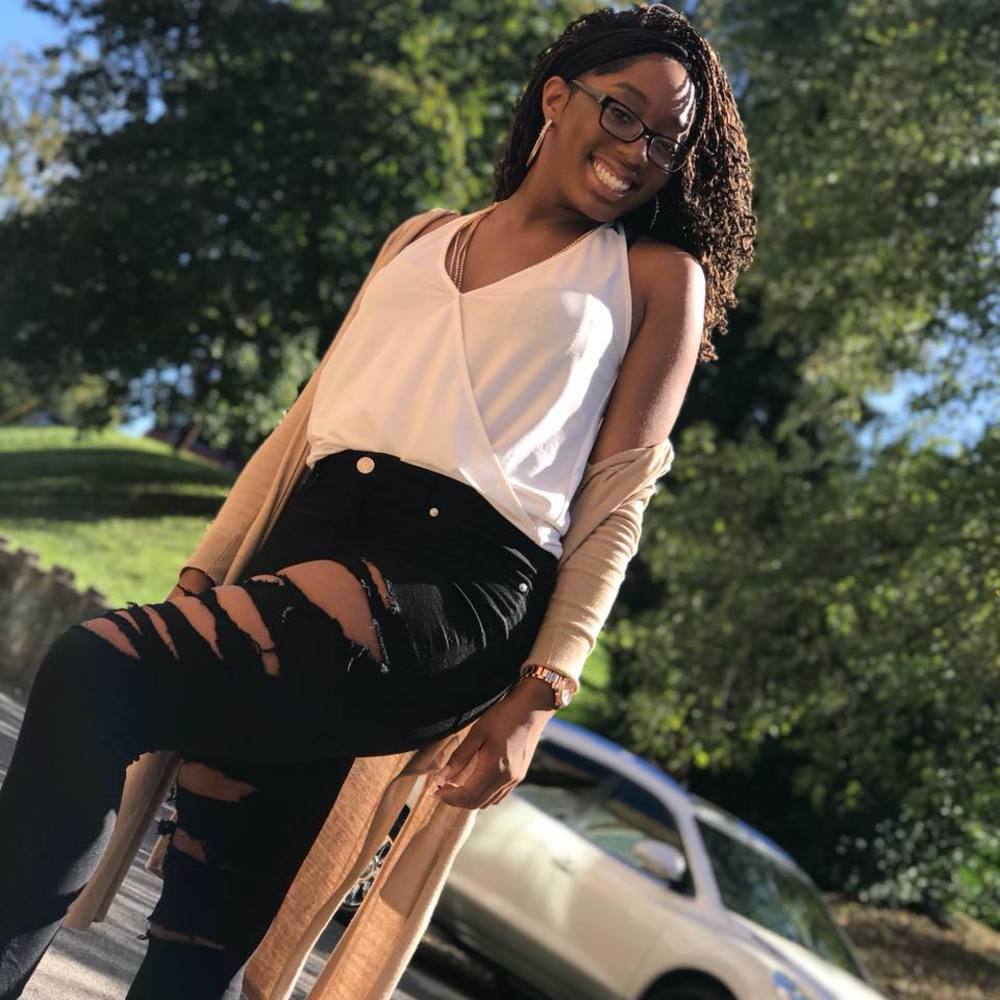 Meet your Posher, Tameka